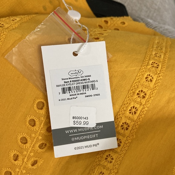 Mud pie Raylee Eyelet Dress Size Small - Picture 11 of 11